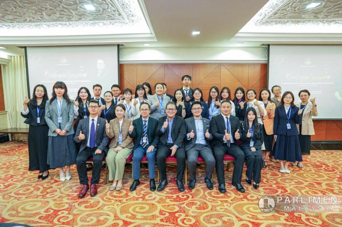 馬中博士生與馬來西亞上議院副議長面對面交流