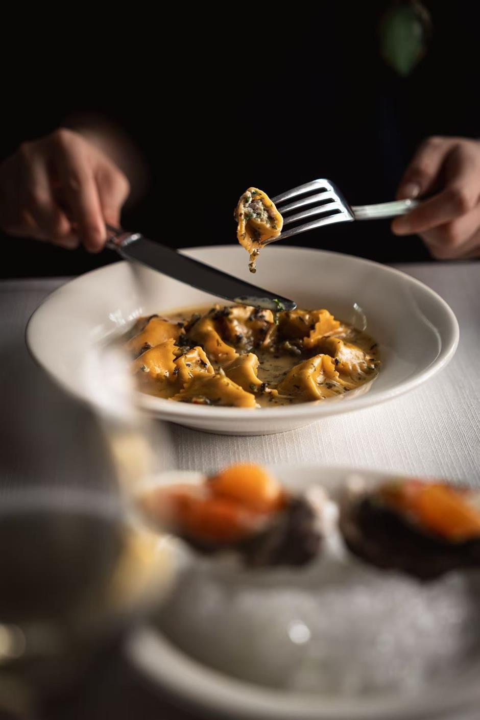 A Bite of Shanghai: Local Classics, Hidden Gems and Global Flavors