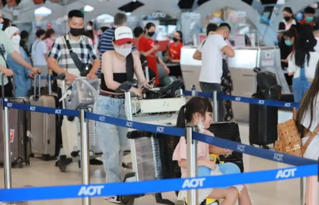 泰国机场新规:可无主开箱检查托运行李
