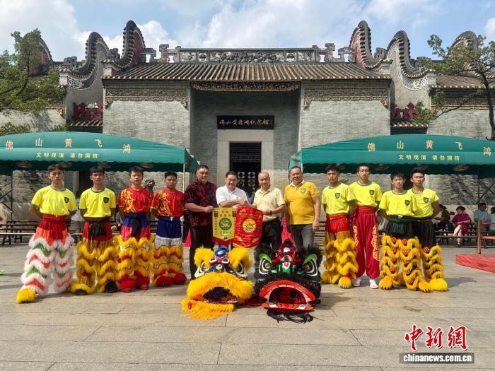 中馬獅頭互贈儀式在佛山舉行 以“獅”爲媒助力舞獅聯合申遺