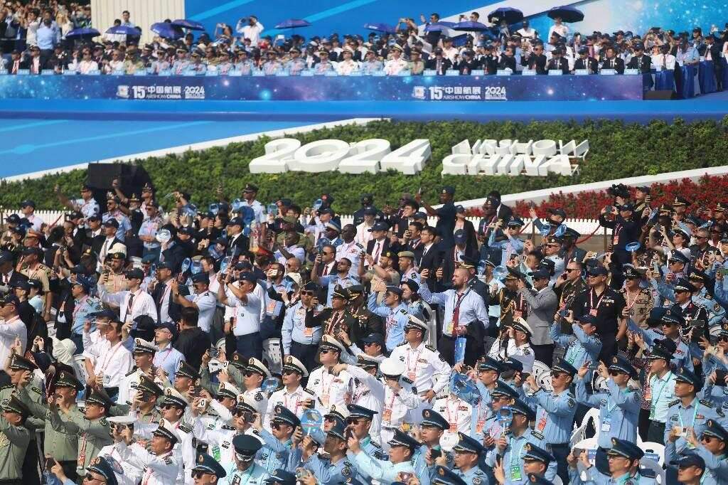 【城市生活·中印尼雙語】（Bilingual Cina dan Indonesia）首設海上展區、自研重器集中亮相，第十六屆中國航展亮點搶先看