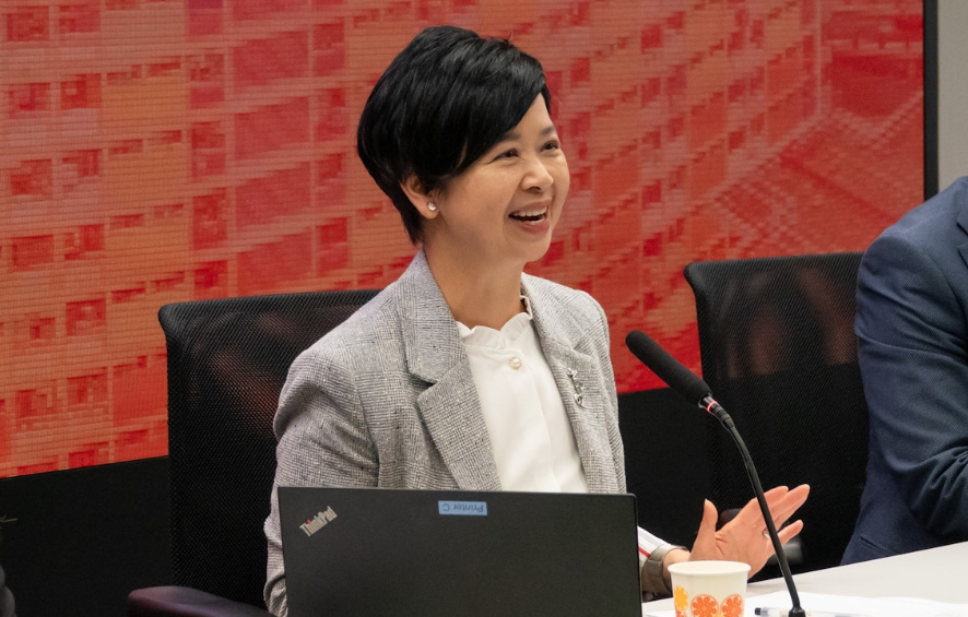 宏福苑大火政治問責揭曉 何永賢辭任房屋局局長