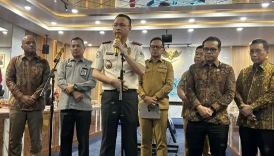 印尼擬改革外國人居留管理制度:取消隨身攜帶居住證明,強化擔保人責任