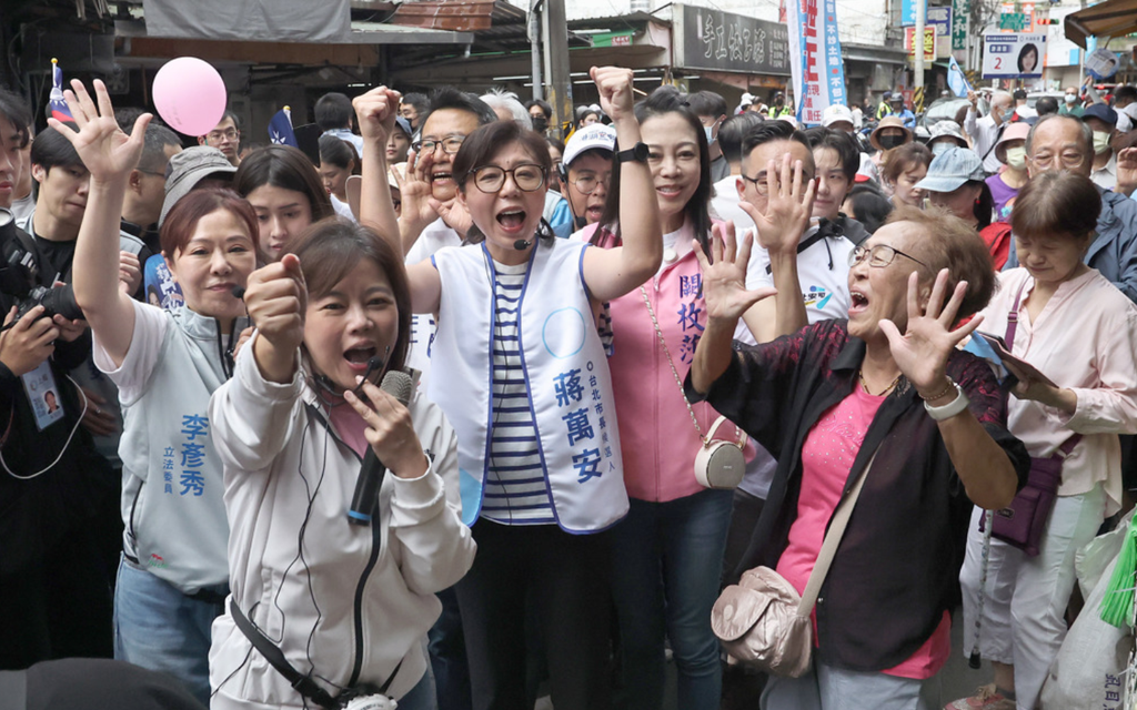 學者分析蔣萬安夫人首度輔選效應:有助拓展婦女票與中間選票