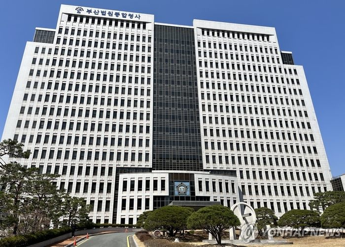 韩国七旬老妇疑因姐姐与丈夫有染施暴 判刑8个月缓刑2年