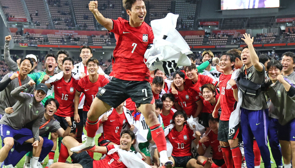 韓國亞運足球金牌得主炫耀免兵役惹衆怒 政府擬檢討特權制度