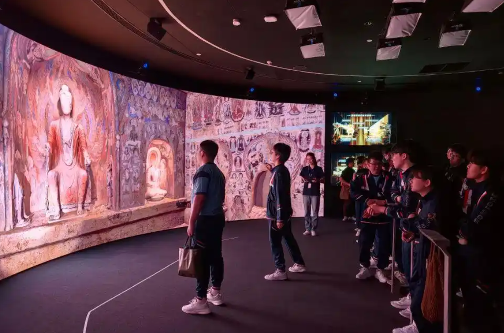 澳門學子赴深圳騰訊開展科創研學 “未來之星”計劃搭建灣區科創交流橋