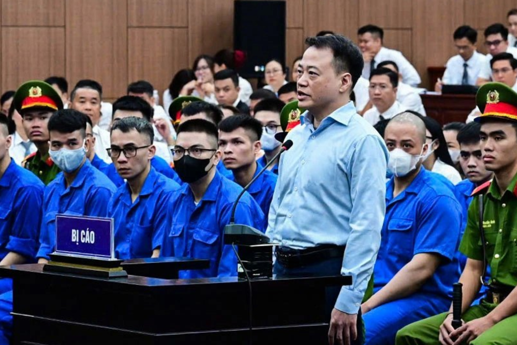 越南開審188人特大跨國金融詐騙案  涉案金額近1.59萬億越南盾